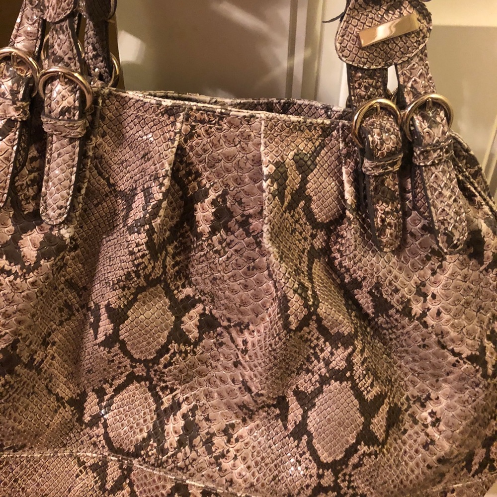 Jessica Simpson handbag